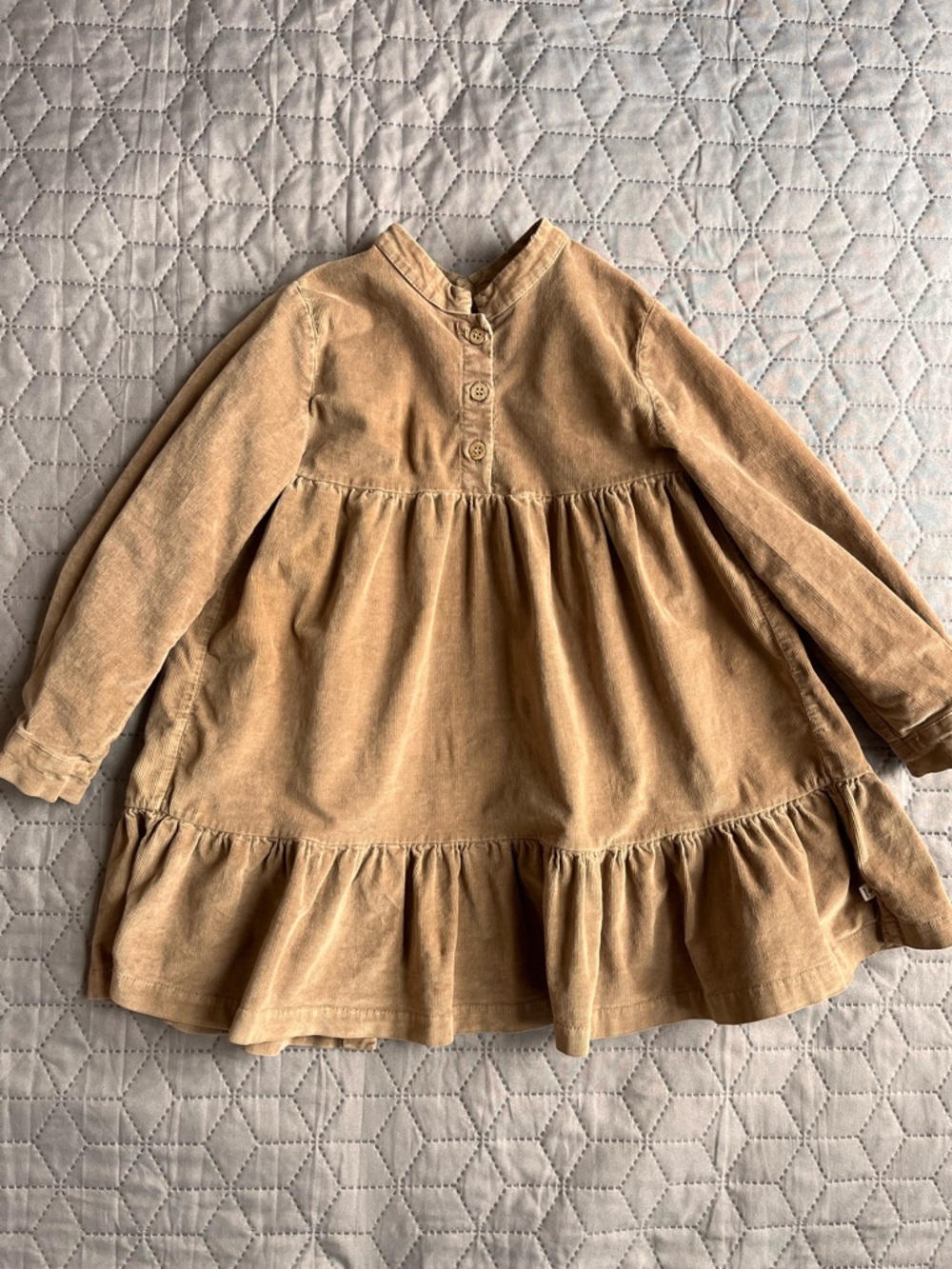 1+ in the family Dress 3Y - Picture 1 of 6